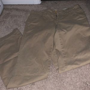 khaki pants